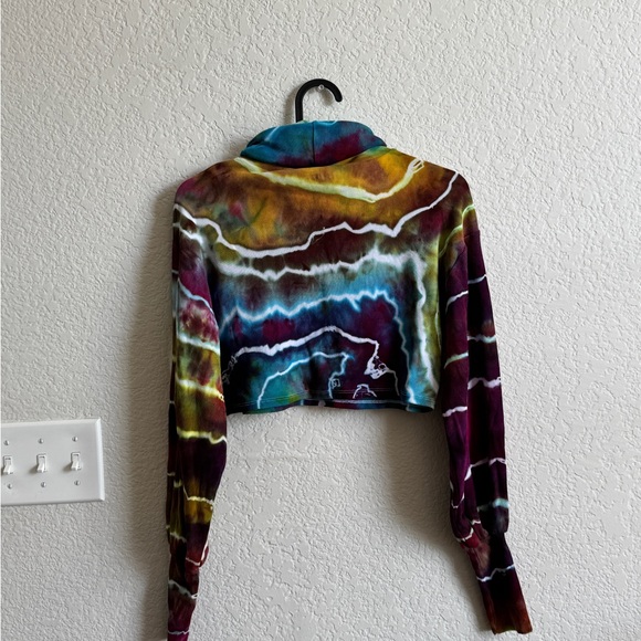 Handmade Geode Tie Dye Crop Top Tee Blouse Womens Small Long Sleeve Turtleneck - Picture 7 of 15